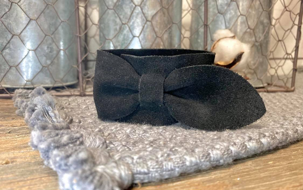 Black Bow Cuff