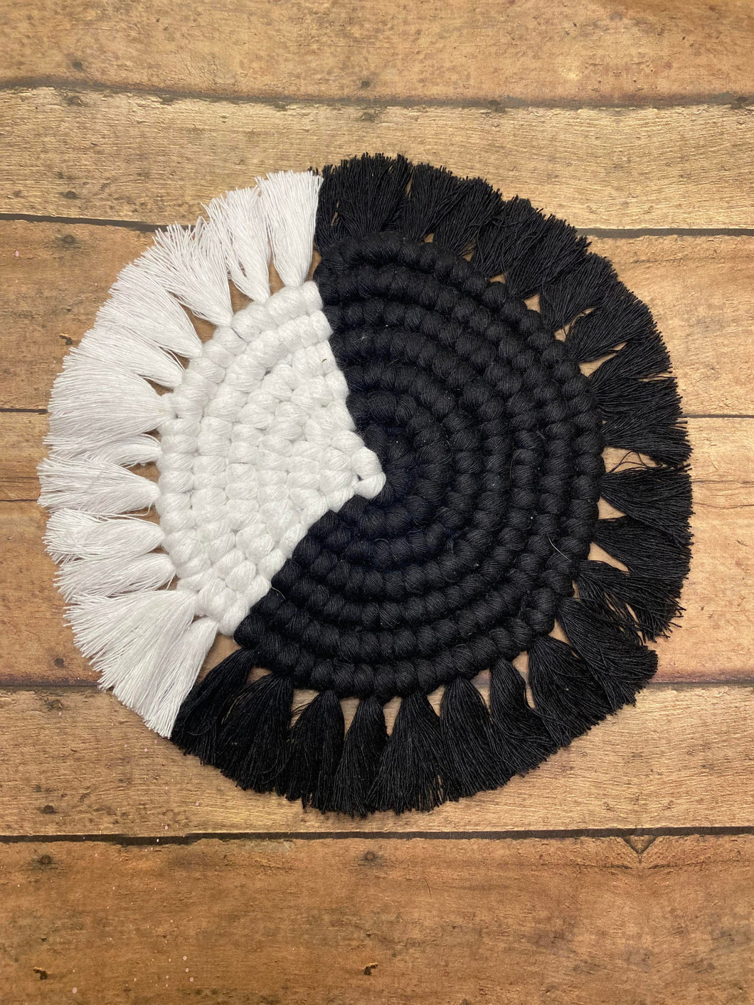 Black & White Macrame Coaster