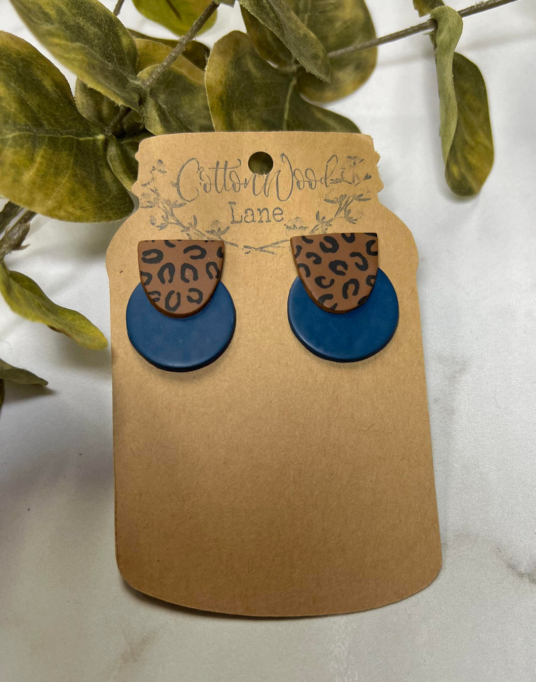 Clay Cheetah Dot Stud earring