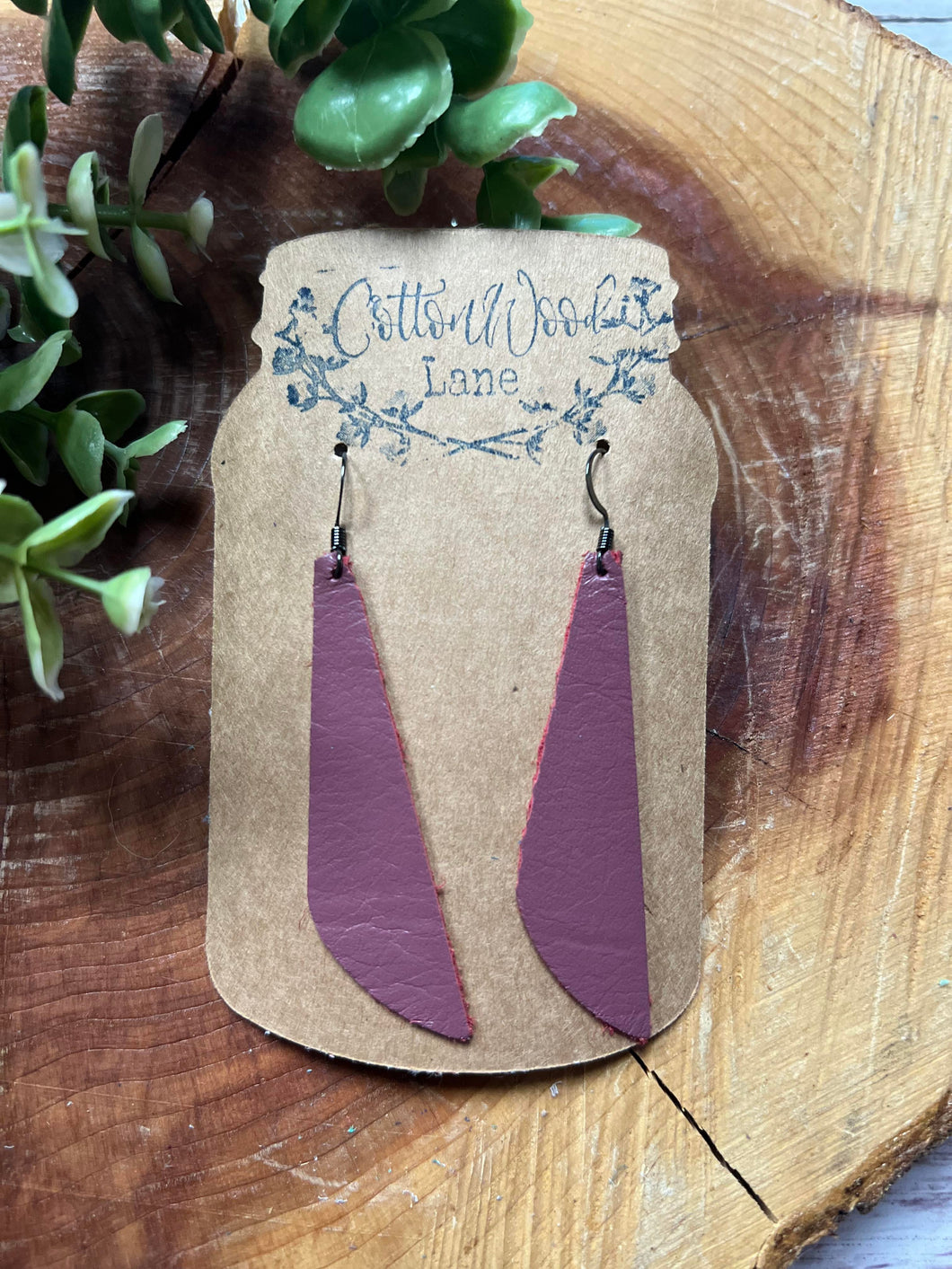 Burgundy Rounded Bar earring