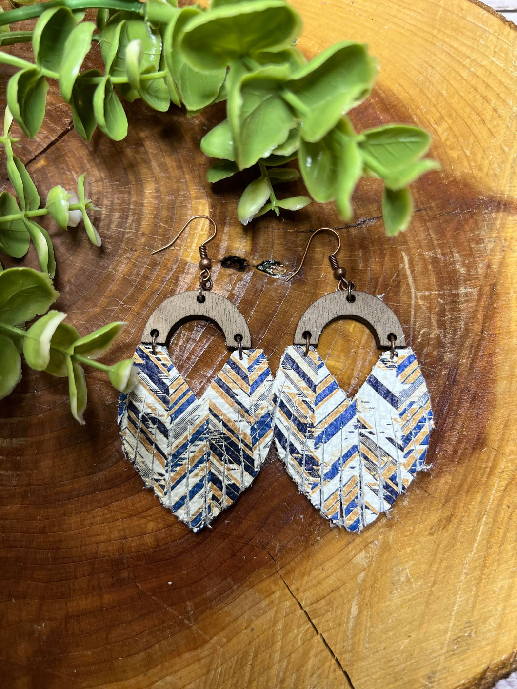 Neutral Chevron Arch Fringe earring