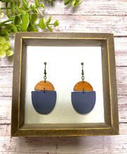 Load image into Gallery viewer, Smokey blue split oval earring
