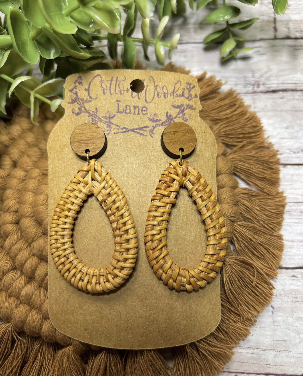 Natural Rattan Open Teardrop earring