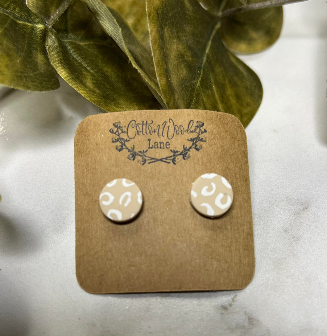 Clay Cheetah Stud earring