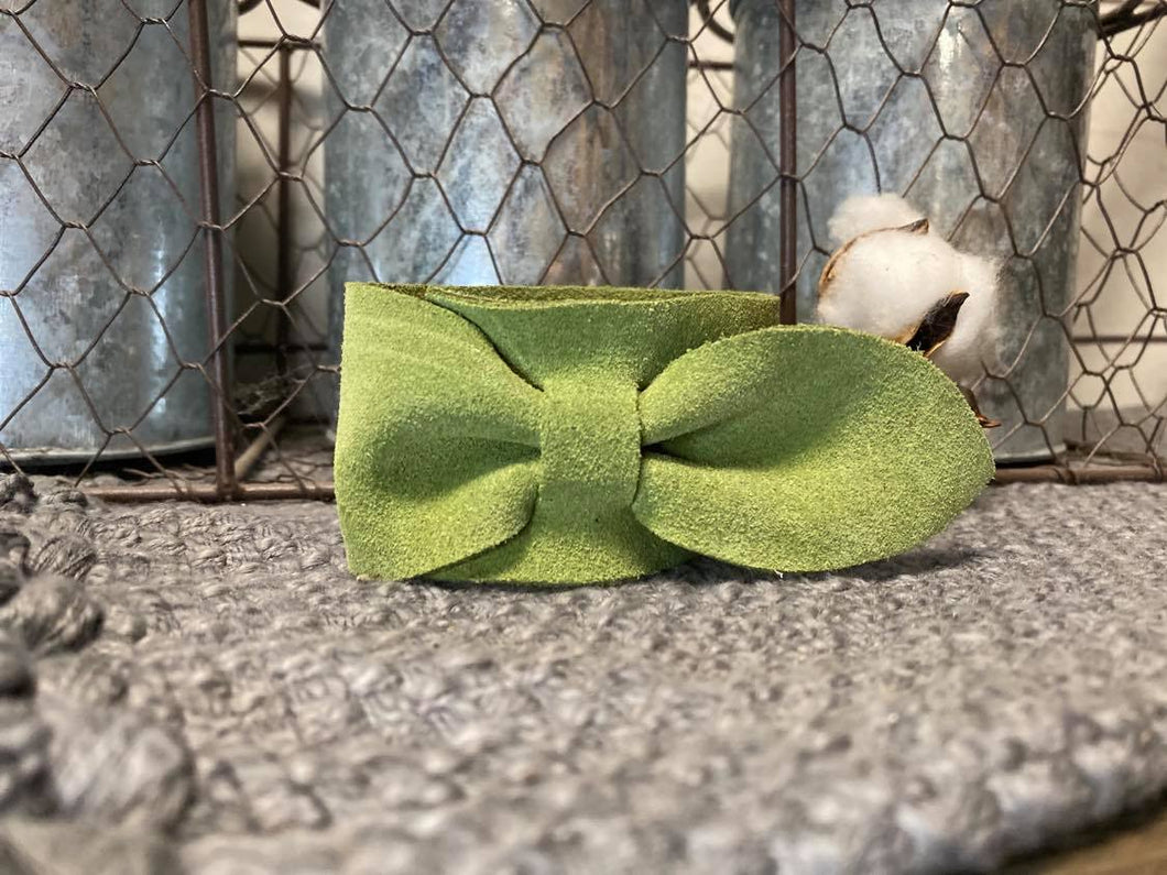 Olive Bow Cuff