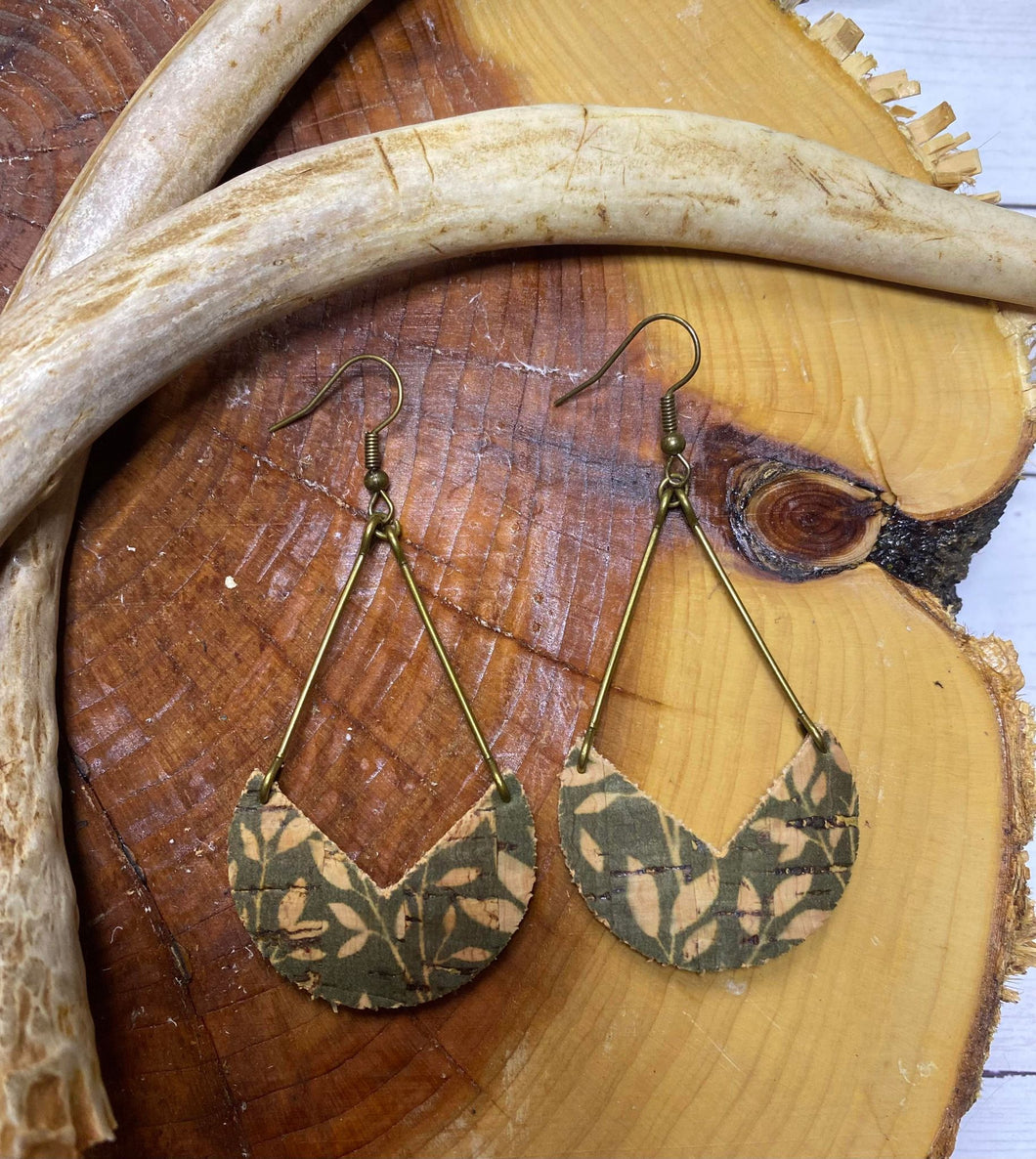 Olive Branch Crescent earring