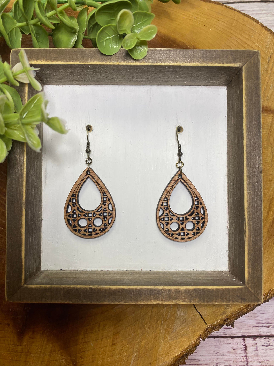 Open Teardrop Wooden Rattan earring