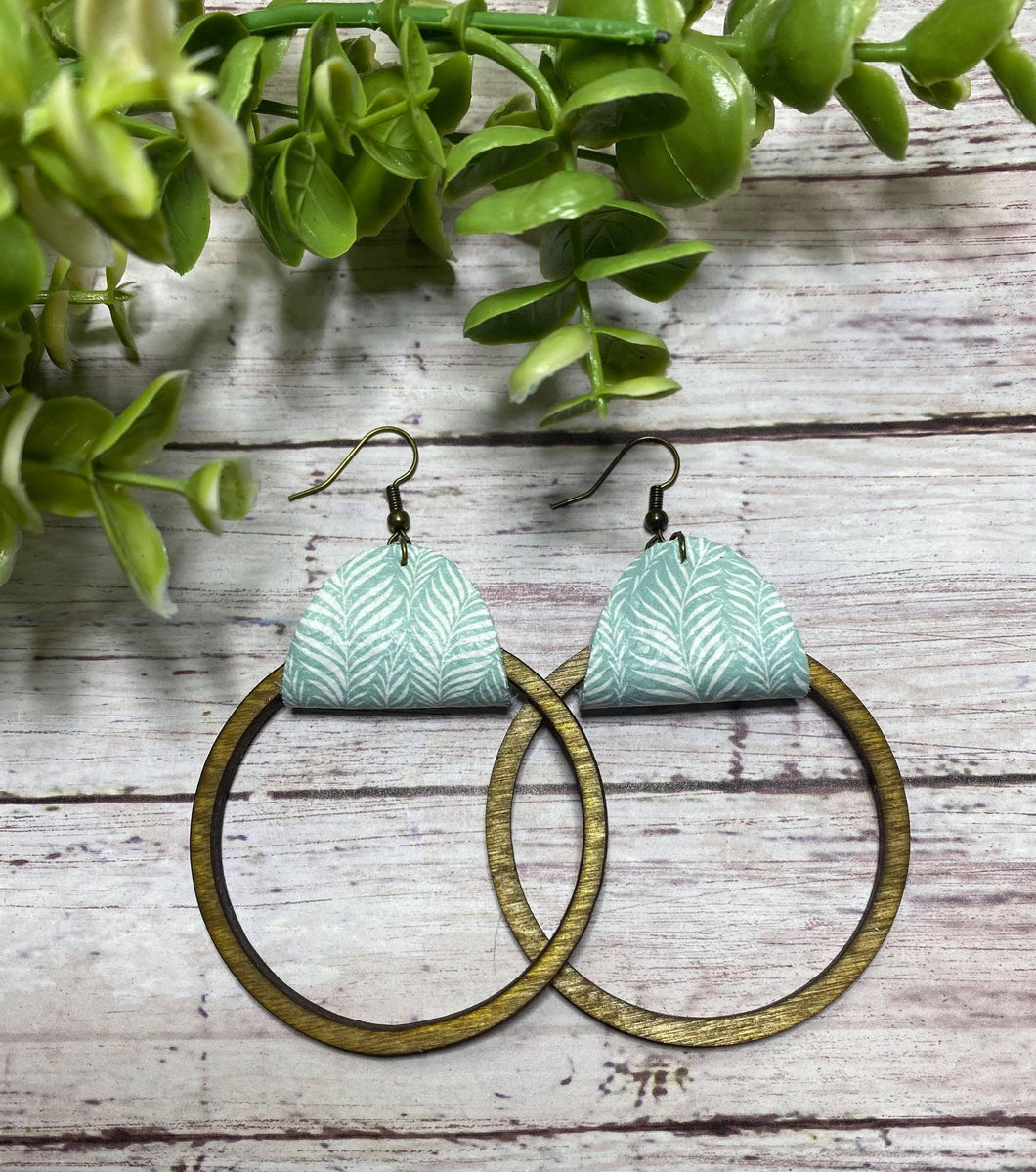 Mint palm leaf open hoop earring