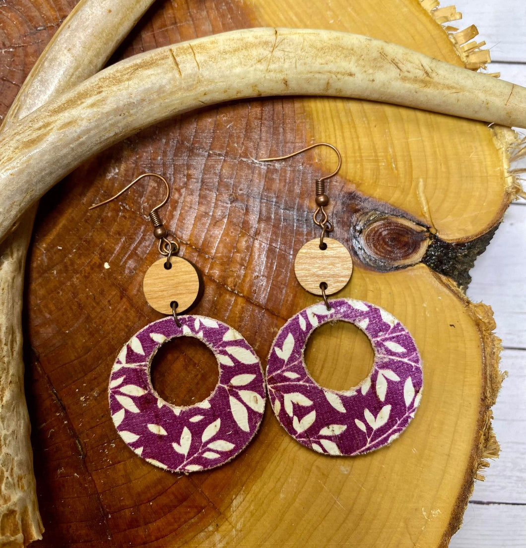 Plum Branch Cutout Circle earring