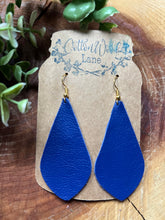 Load image into Gallery viewer, Royal Blue Pointed Slim Teardrop earring
