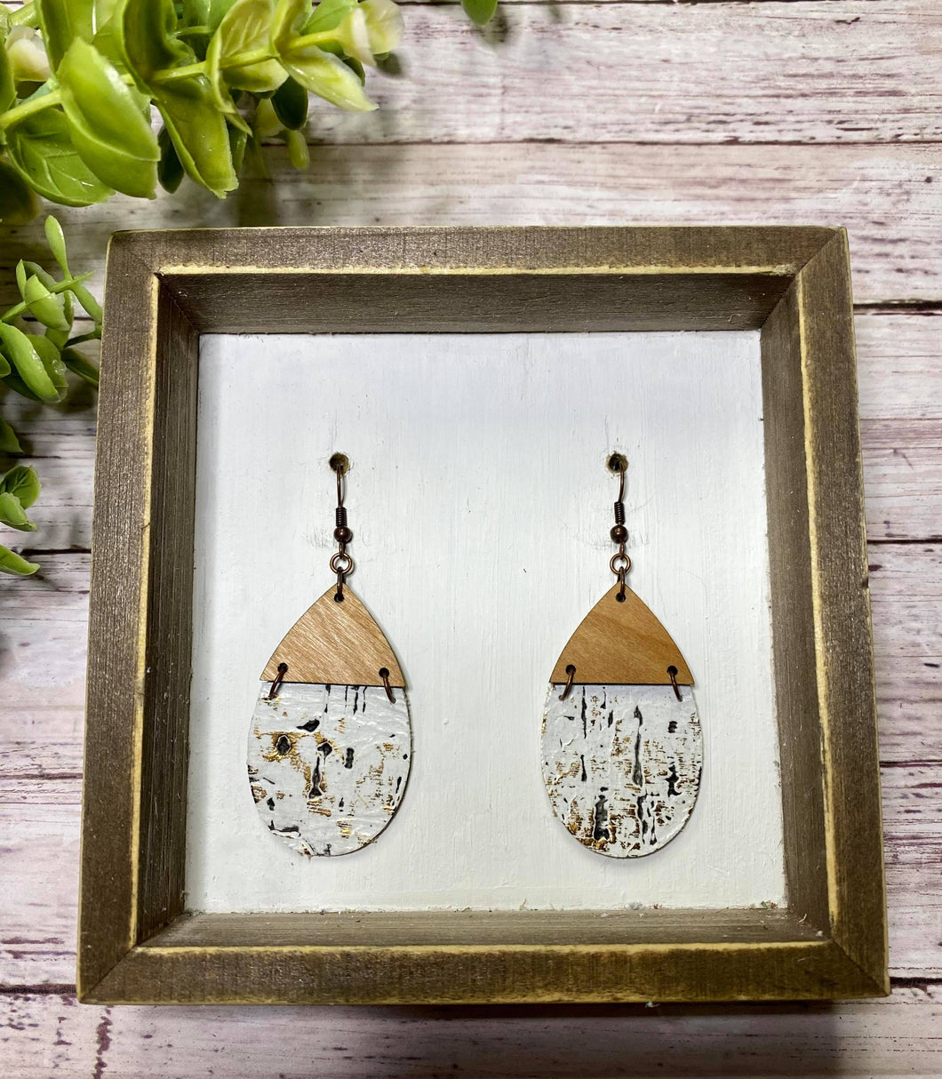 Petite white birch split teardrop earring